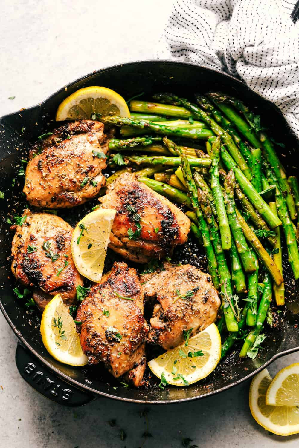 Chicken with asparagus Fresh Lemon Garlic butter Herb Chicken with asparagus – Healthy