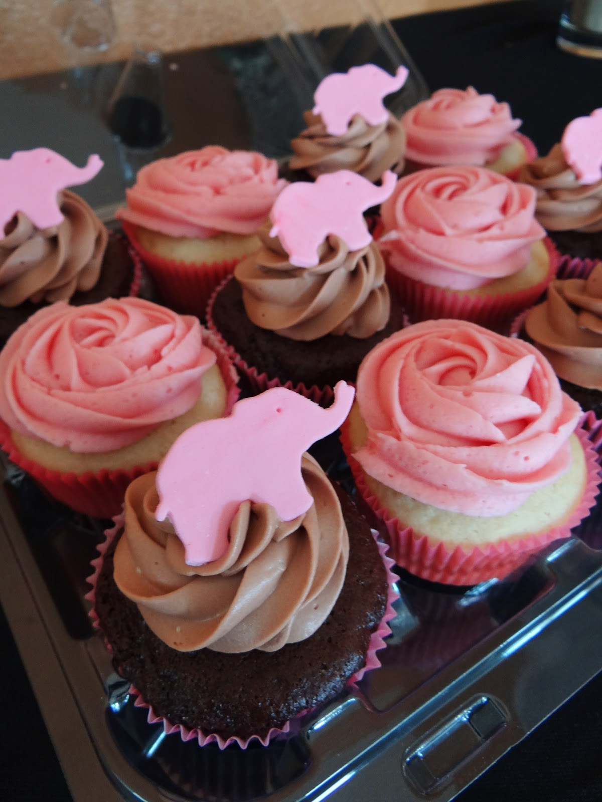15 Recipes for Great Elephant Baby Shower Cupcakes