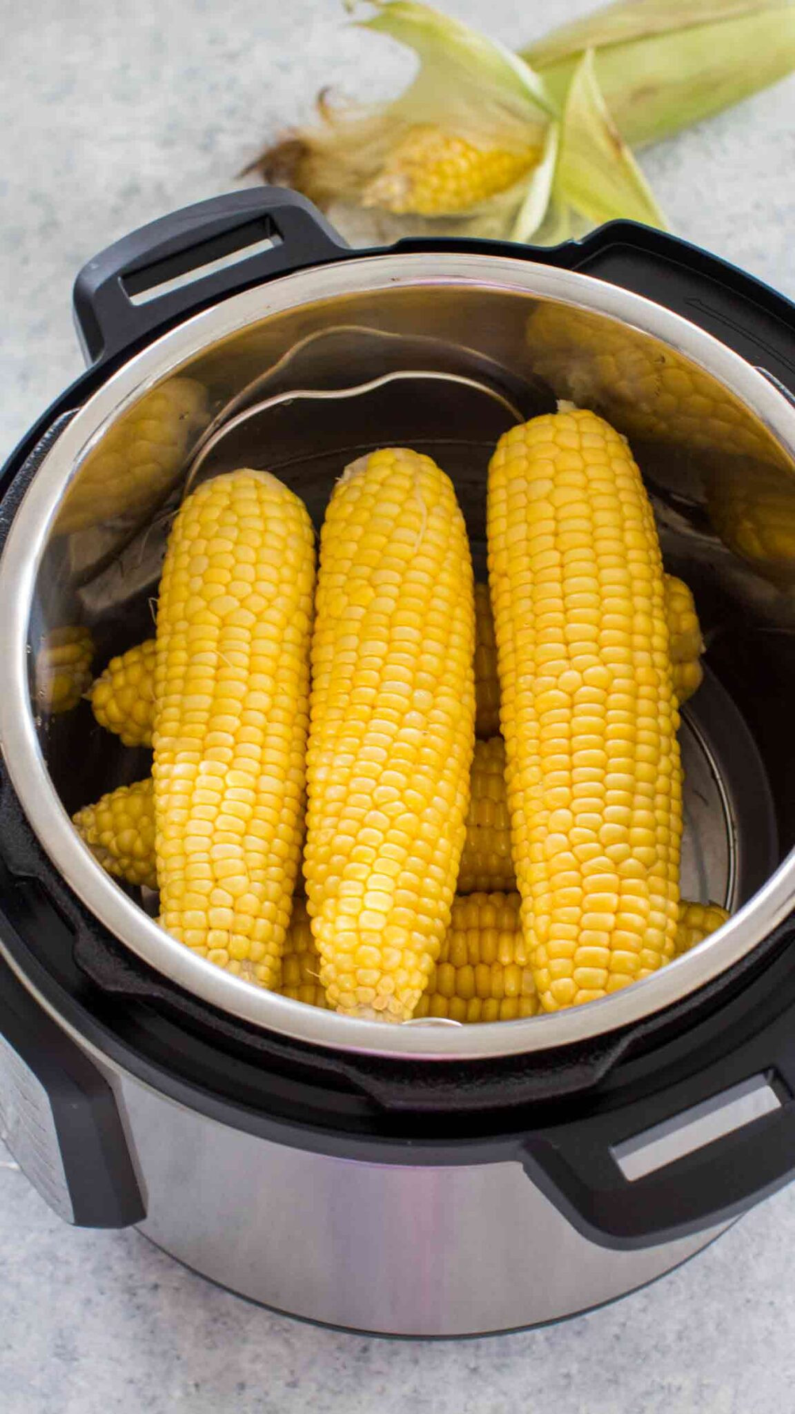 Instant Pot Corn Beautiful Instant Pot Corn the Cob [video] Sweet and Savory Meals