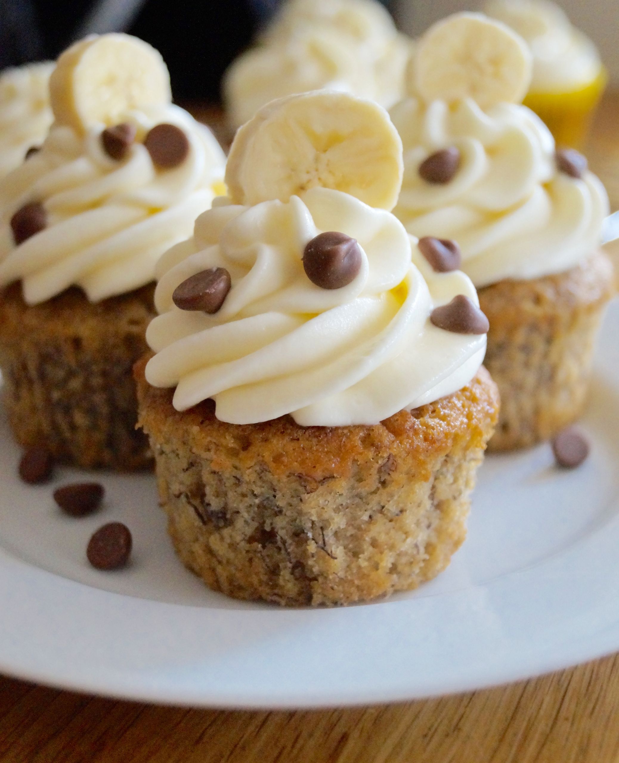 Banana Cupcakes with Cream Cheese Frosting Luxury Banana Cupcakes with Cream Cheese Frosting