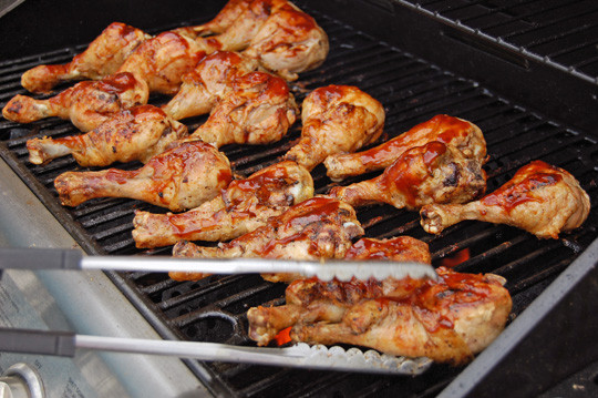 Bbq Chicken Legs On Gas Grill Beautiful the Secret Of Barbecuing Chicken Legs On A Gas Grill Eat