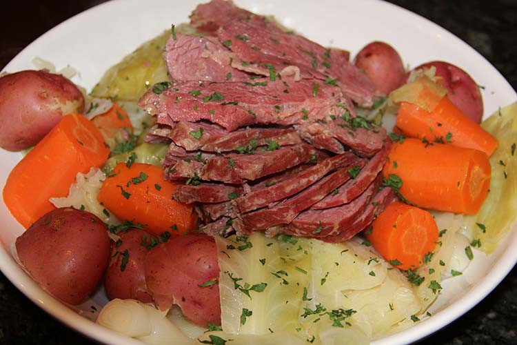 Boiled Corned Beef and Cabbage Beautiful the Health Benefits Of the Traditional Saint Patrick S Day