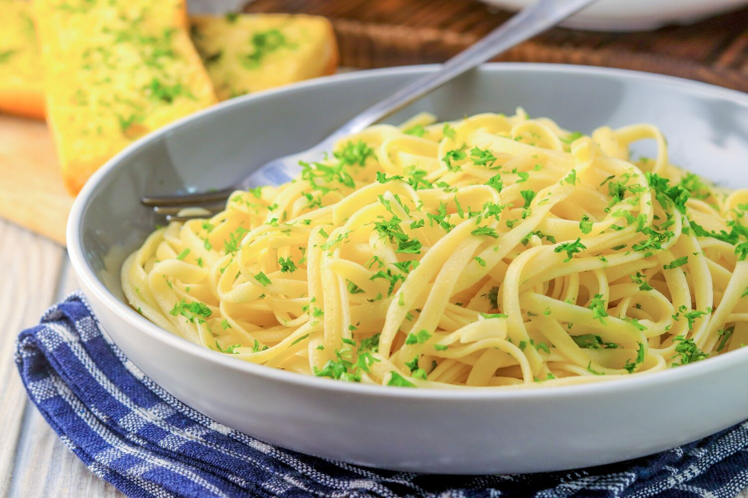 Buttered Spaghetti Noodles Beautiful Simple buttered Herb Pasta Recipe
