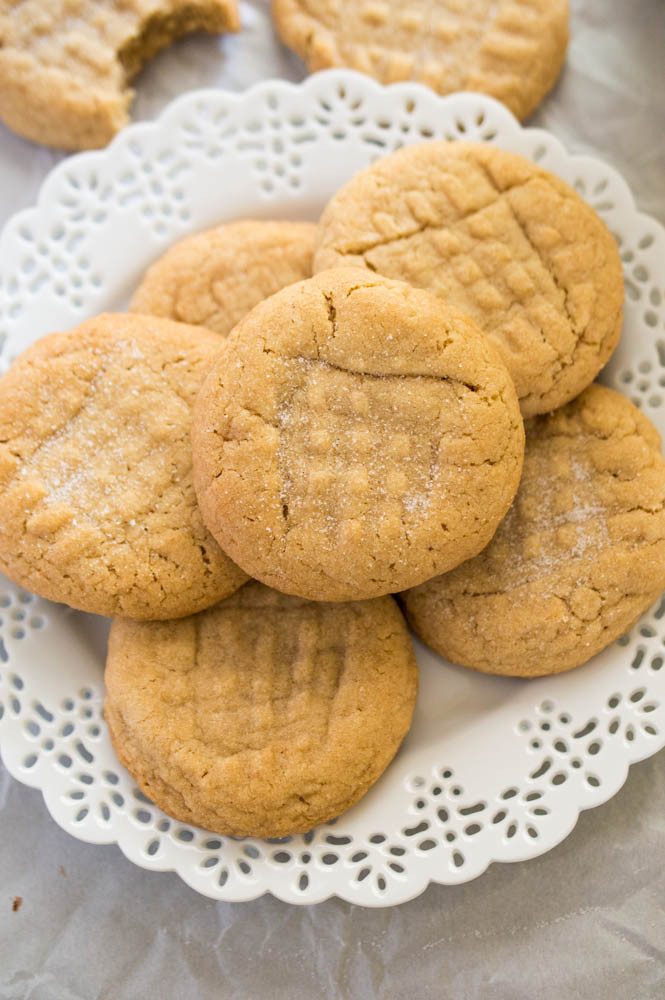 15 Amazing Chewy Peanut butter Cookies Recipe