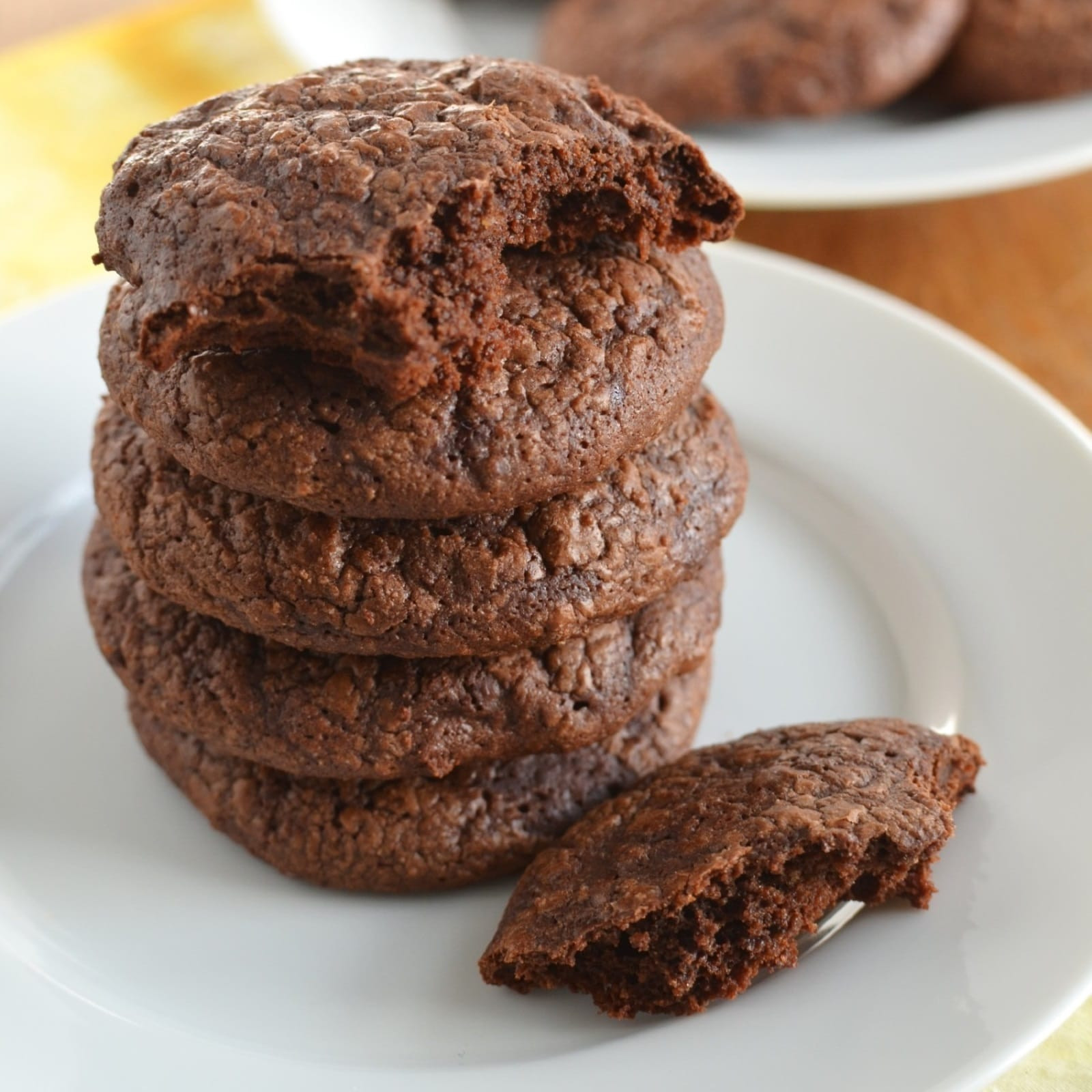 The Best Chocolate Fudge Cookies