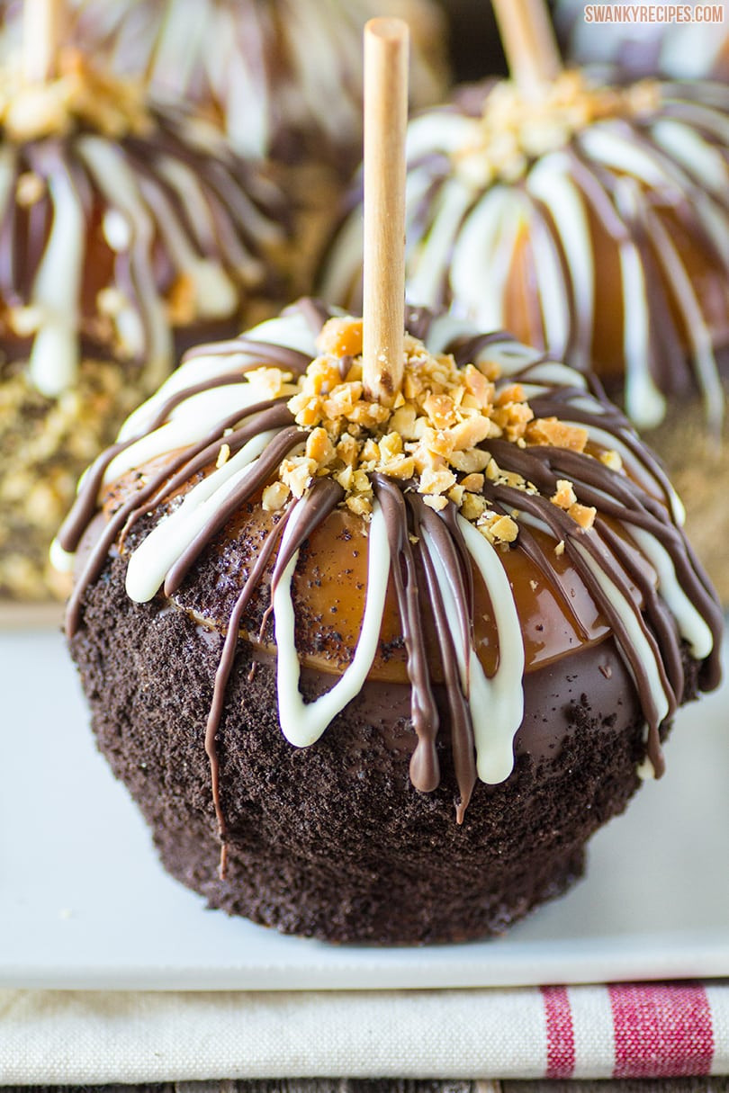 The Most Shared Gourmet Caramel Apples
 Of All Time