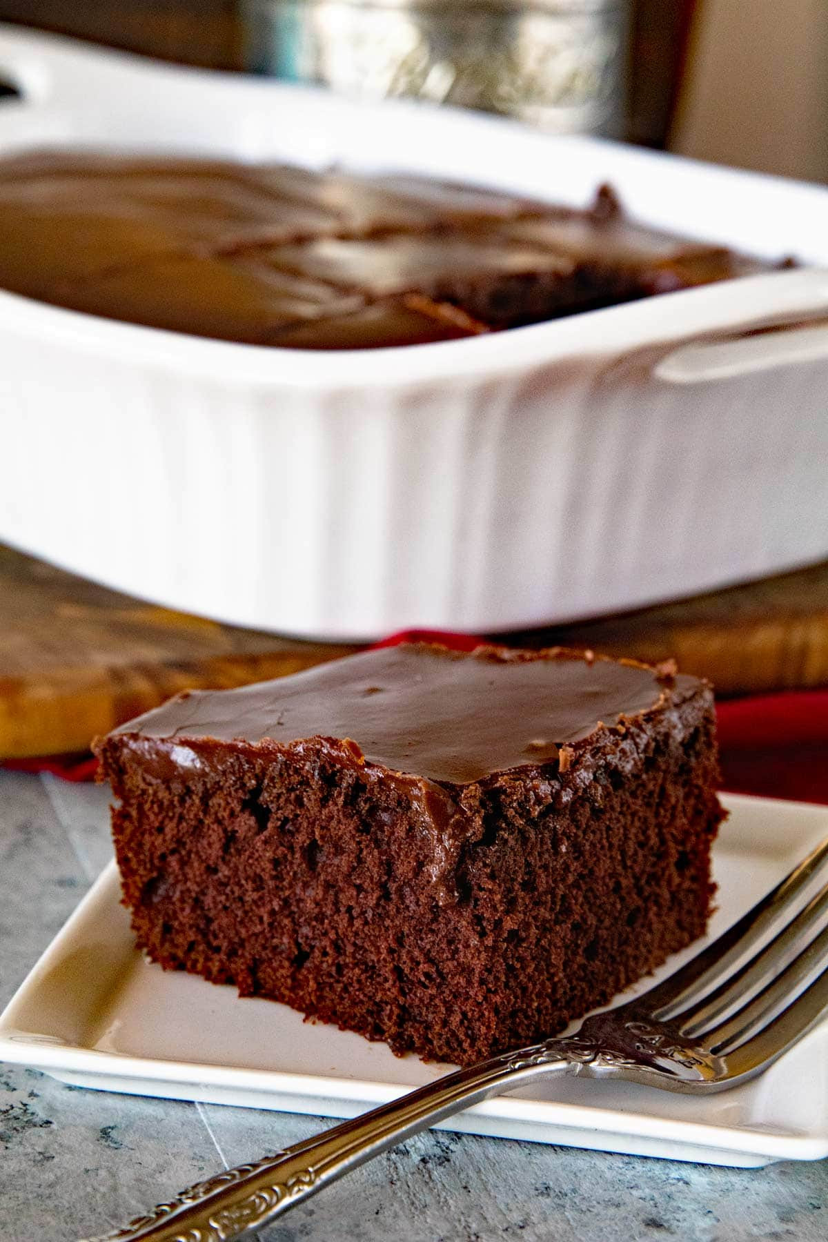 Most Popular Home Made Chocolate Cake Ever – Easy Recipes To Make at Home