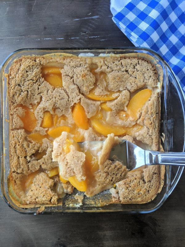 Easy Low Calorie Peach Cobbler to Make at Home