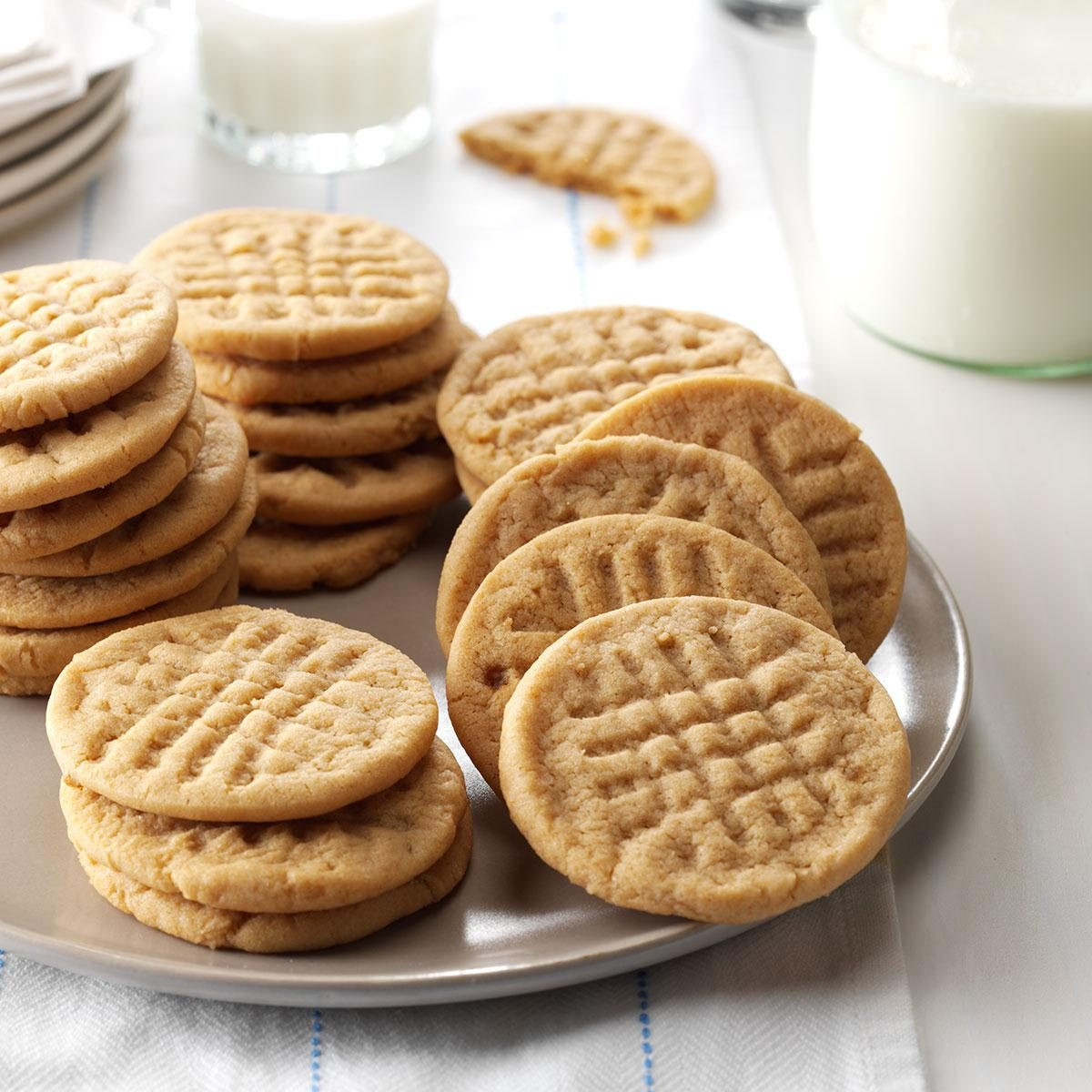 The Most Satisfying Low Fat Peanut butter Cookies