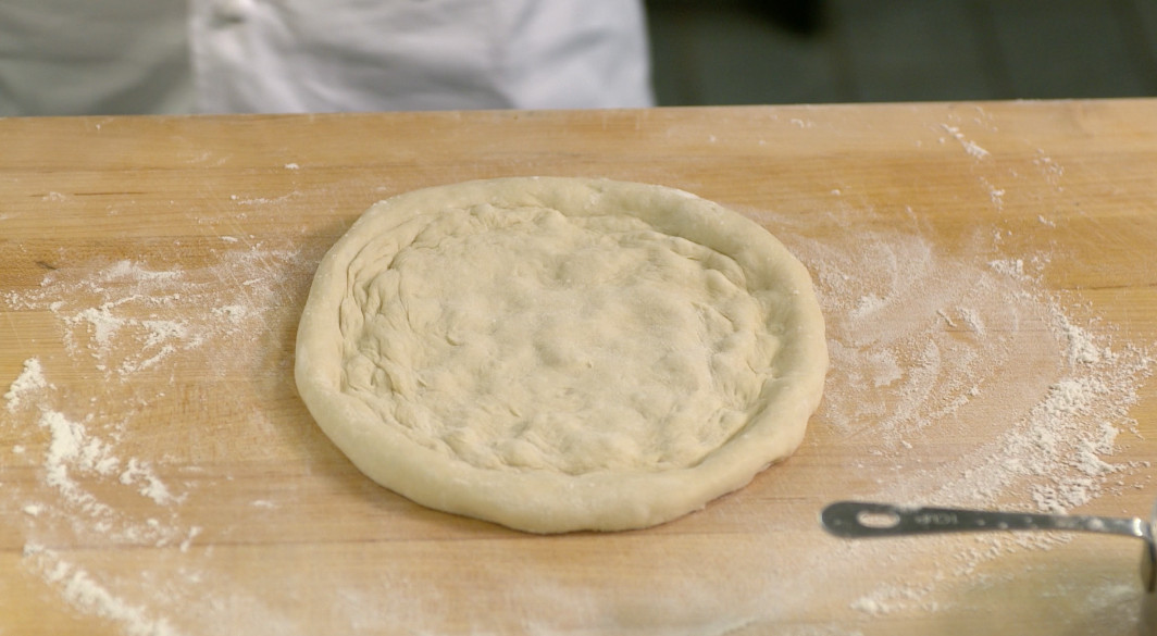 Shaping Pizza Dough Fresh Video Essential Emeril Shaping Pizza Dough by Hand