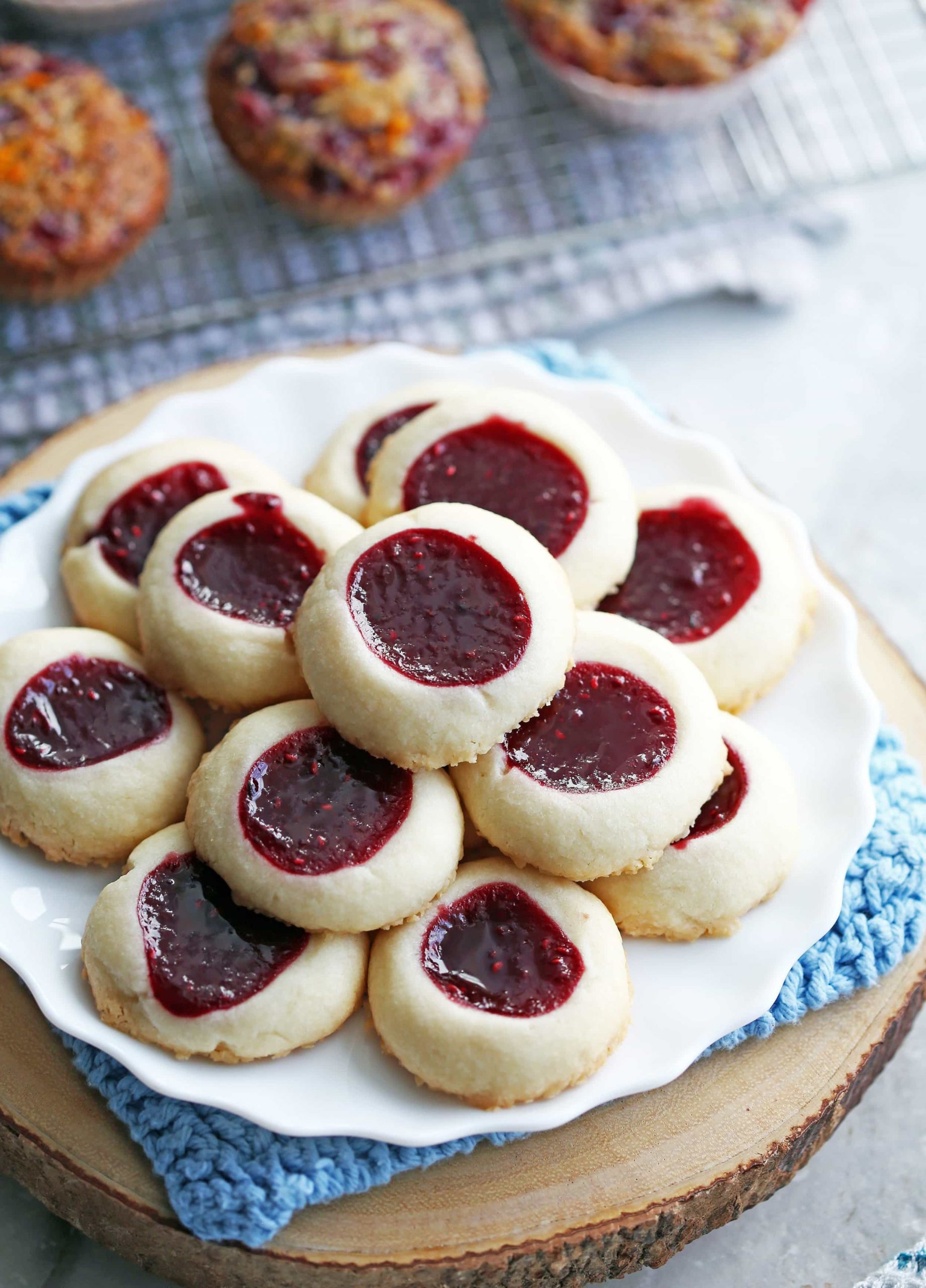 Shortbread Thumbprint Cookies Lovely Classic Raspberry Shortbread Thumbprint Cookies Yay for