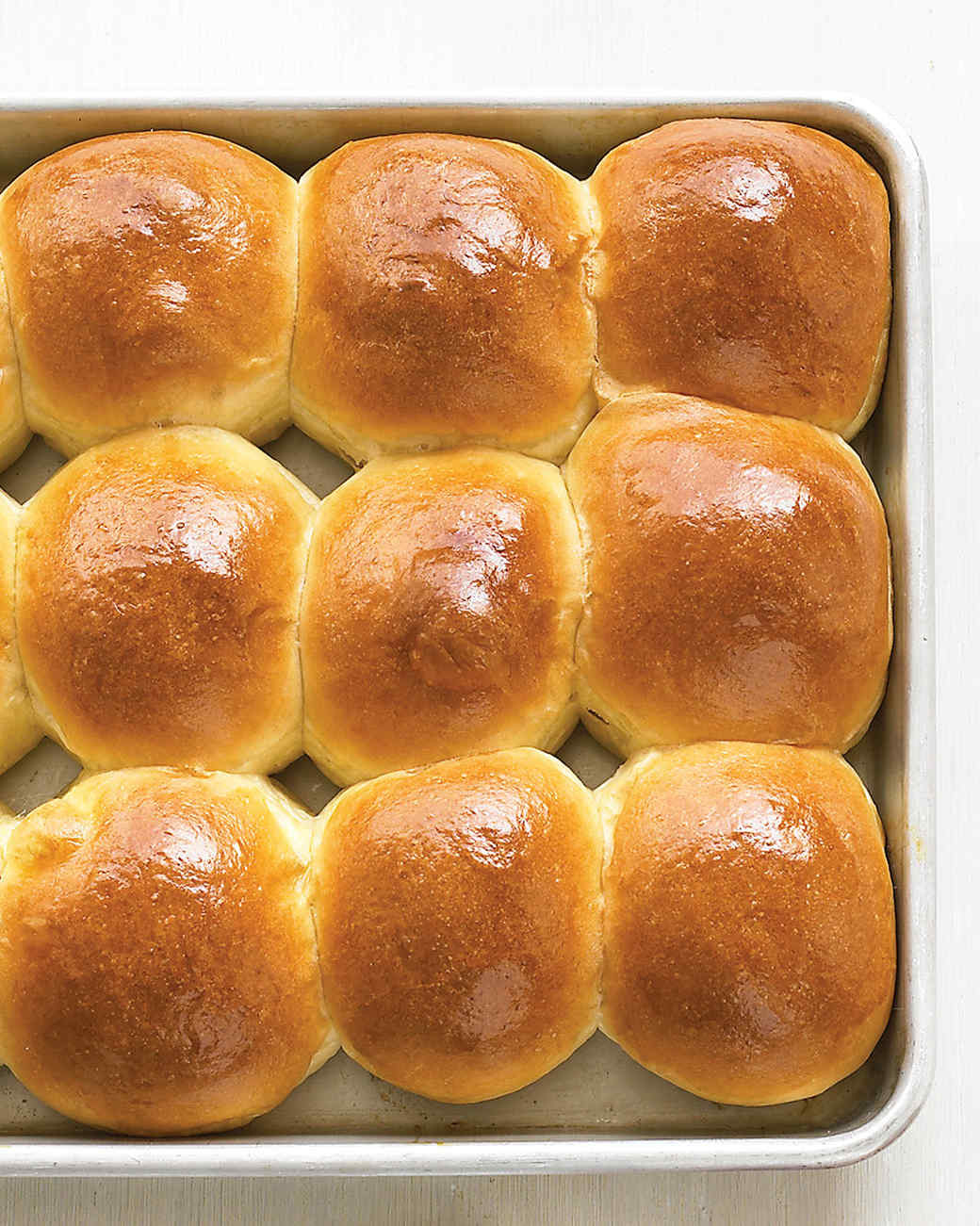 15  Ways How to Make the Best Thanksgiving Dinner Roll You Ever Tasted