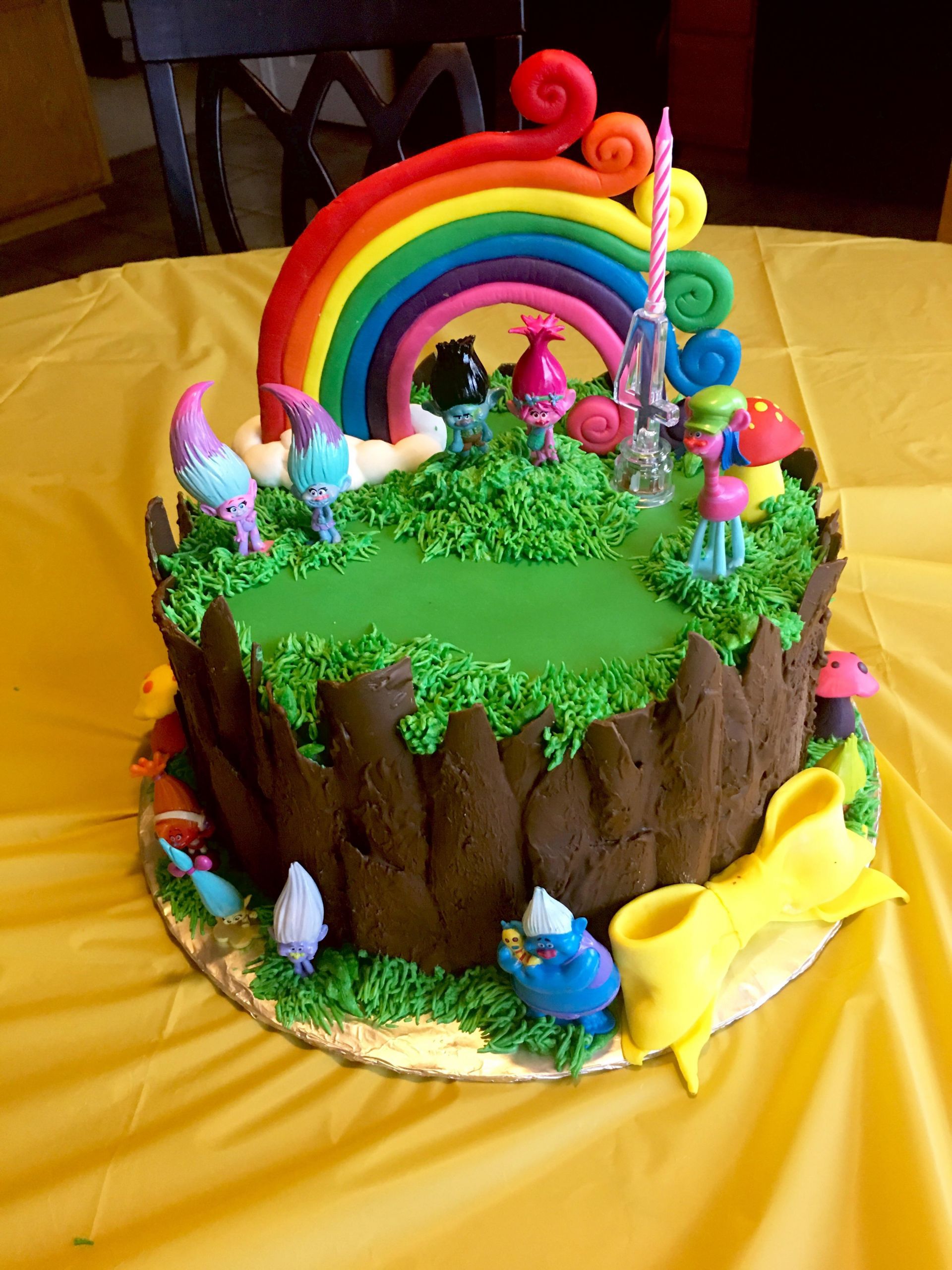 Trolls Birthday Cake Lovely First Time Posting My Daughters Trolls Birthday Cake for