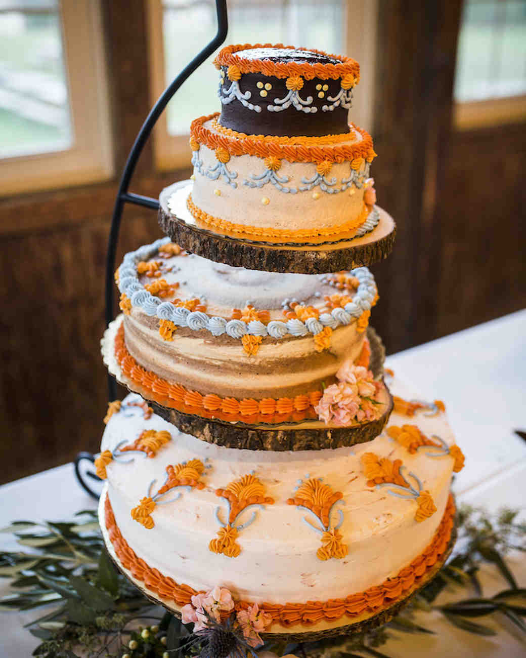 Don’t Miss Our 15 Most Shared Vegan Wedding Cakes